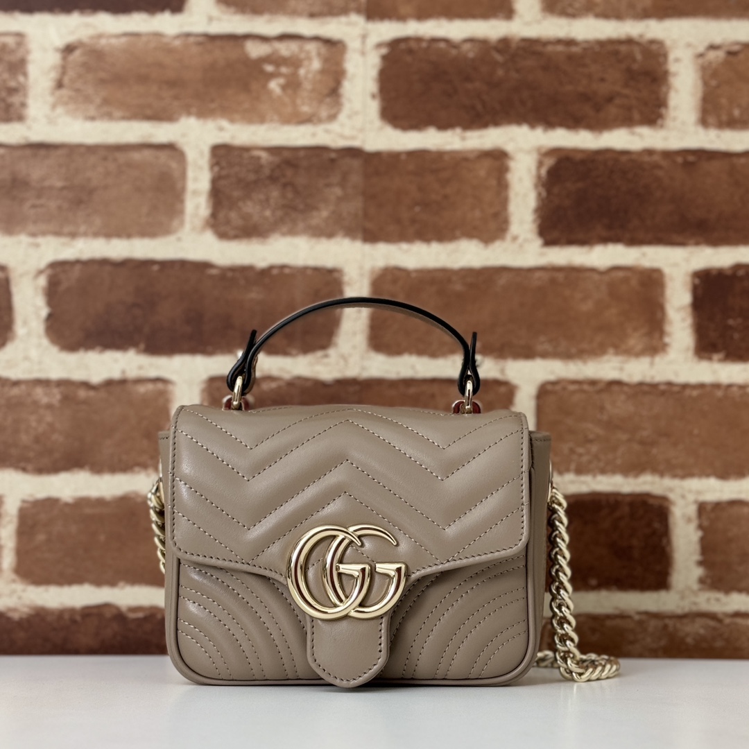 Gucci  02099