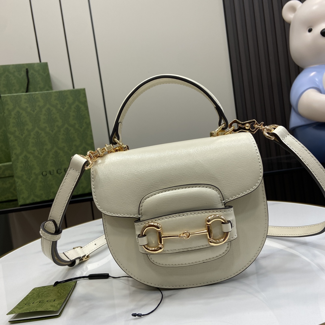 Gucci  02109