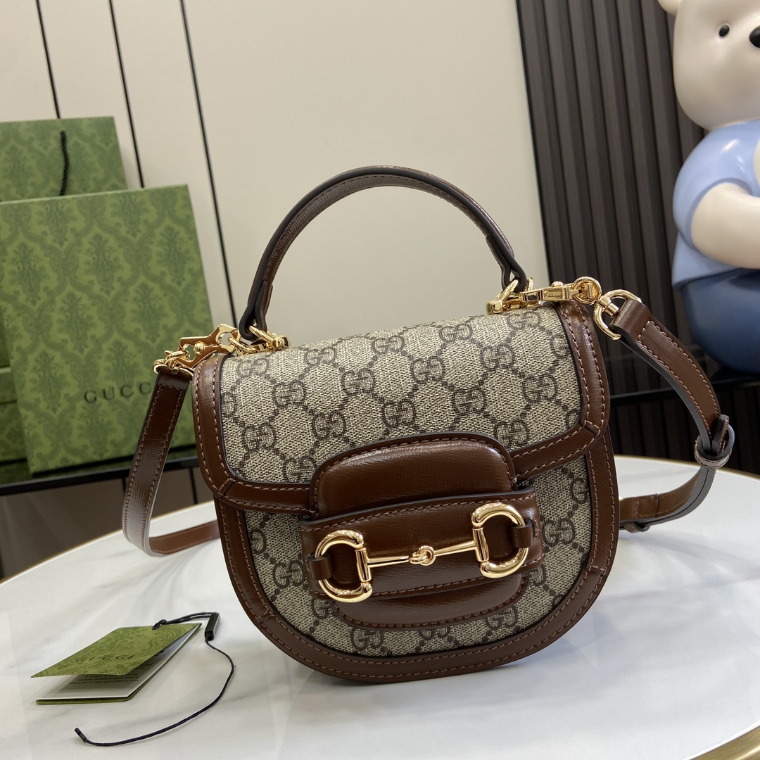Gucci  02119