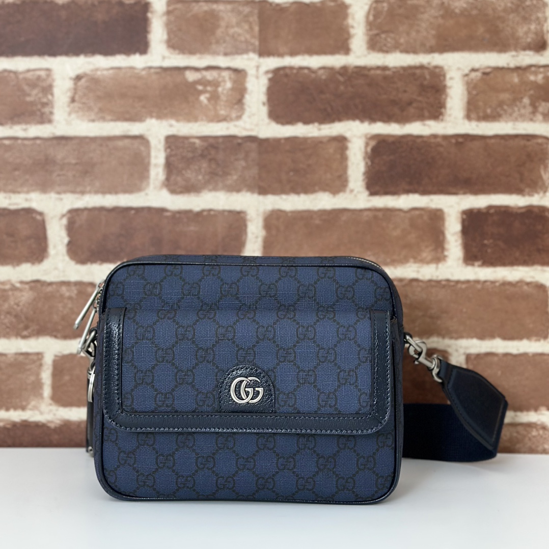 Gucci  02199