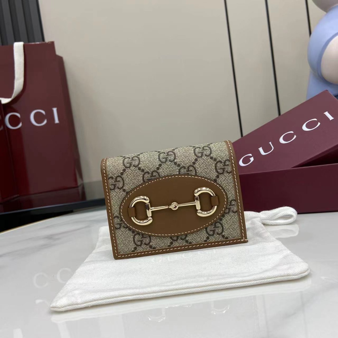 Gucci   02279