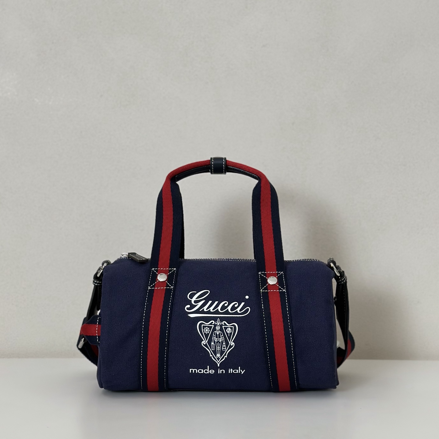 Gucci  02376