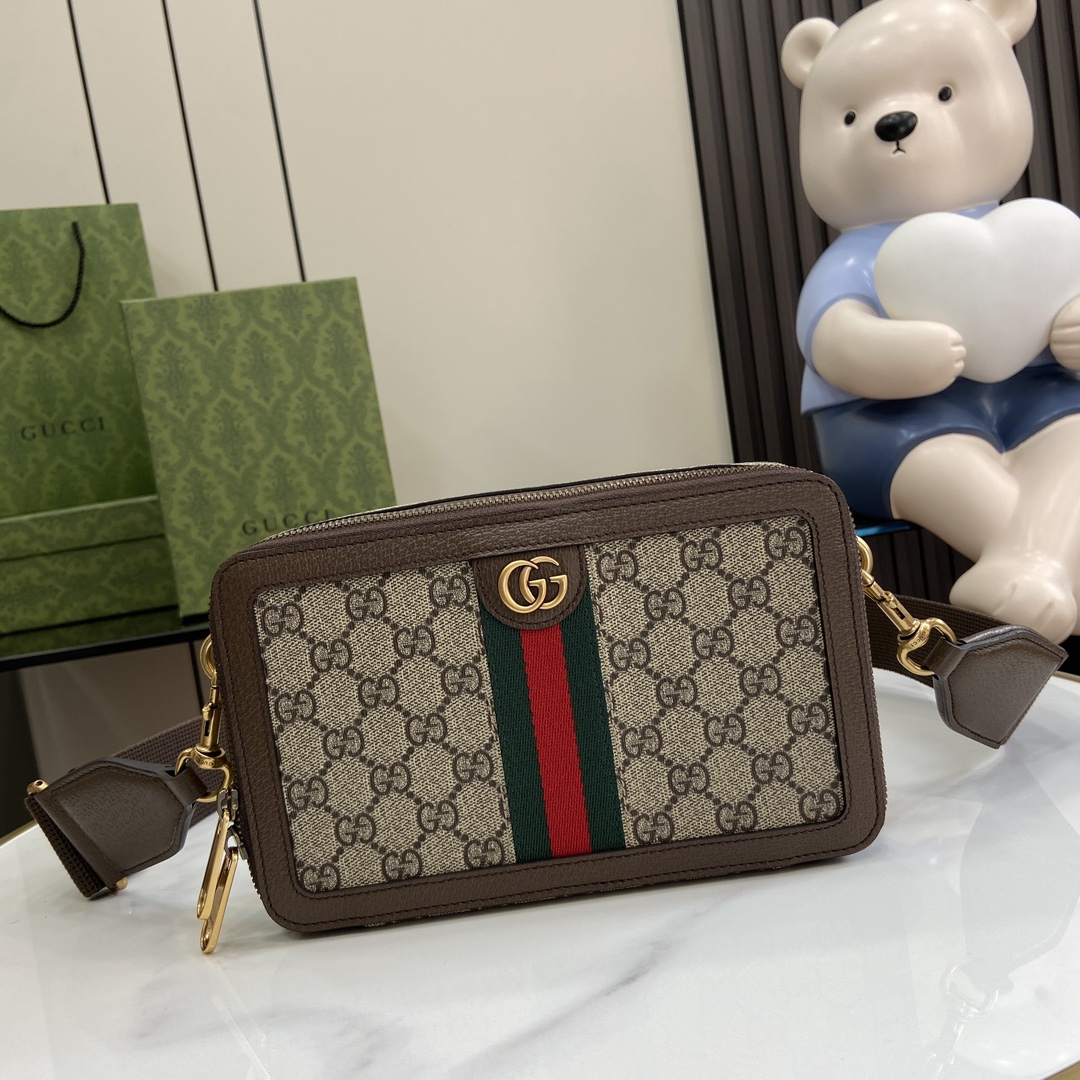 GUCCI  024011