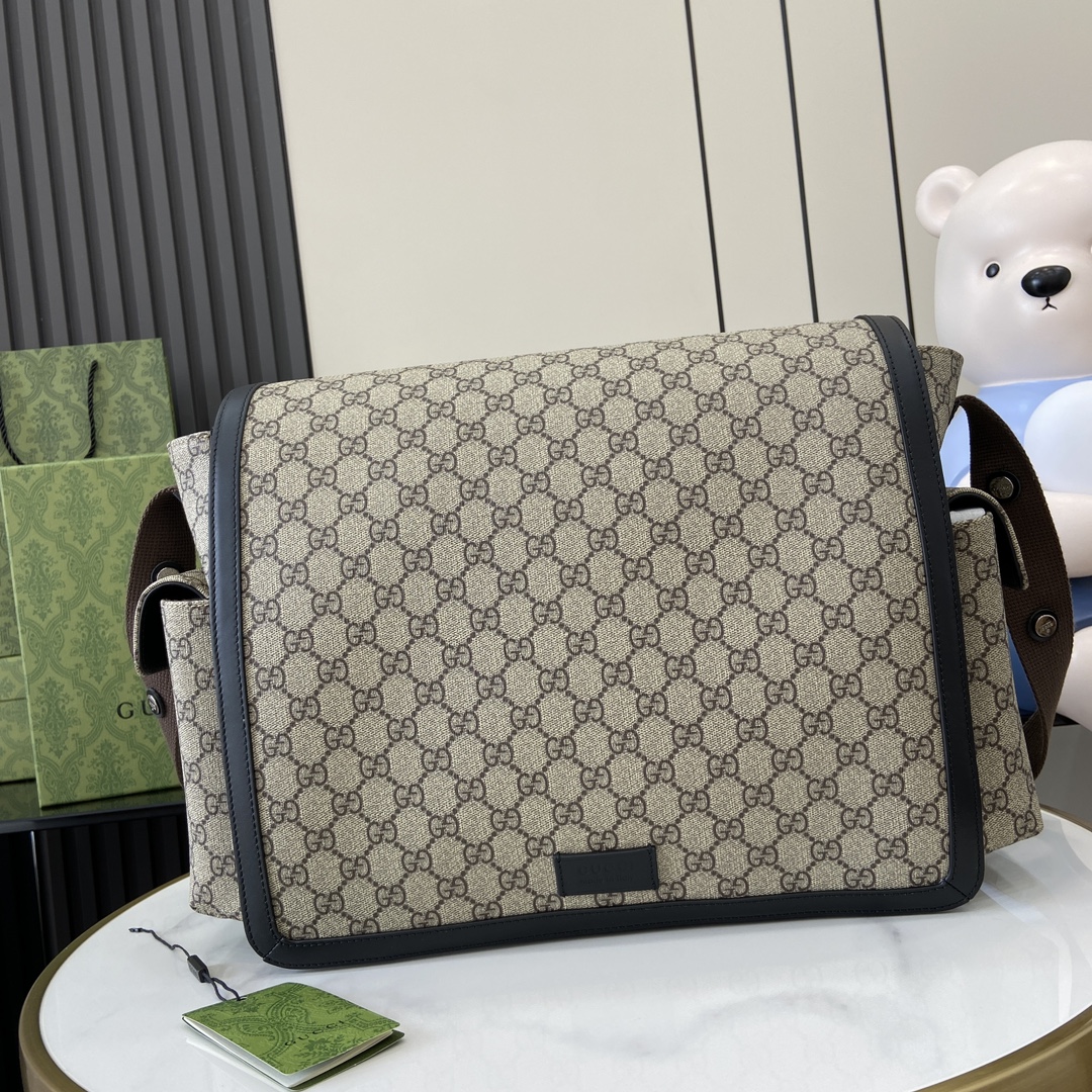 GUCCI  02449