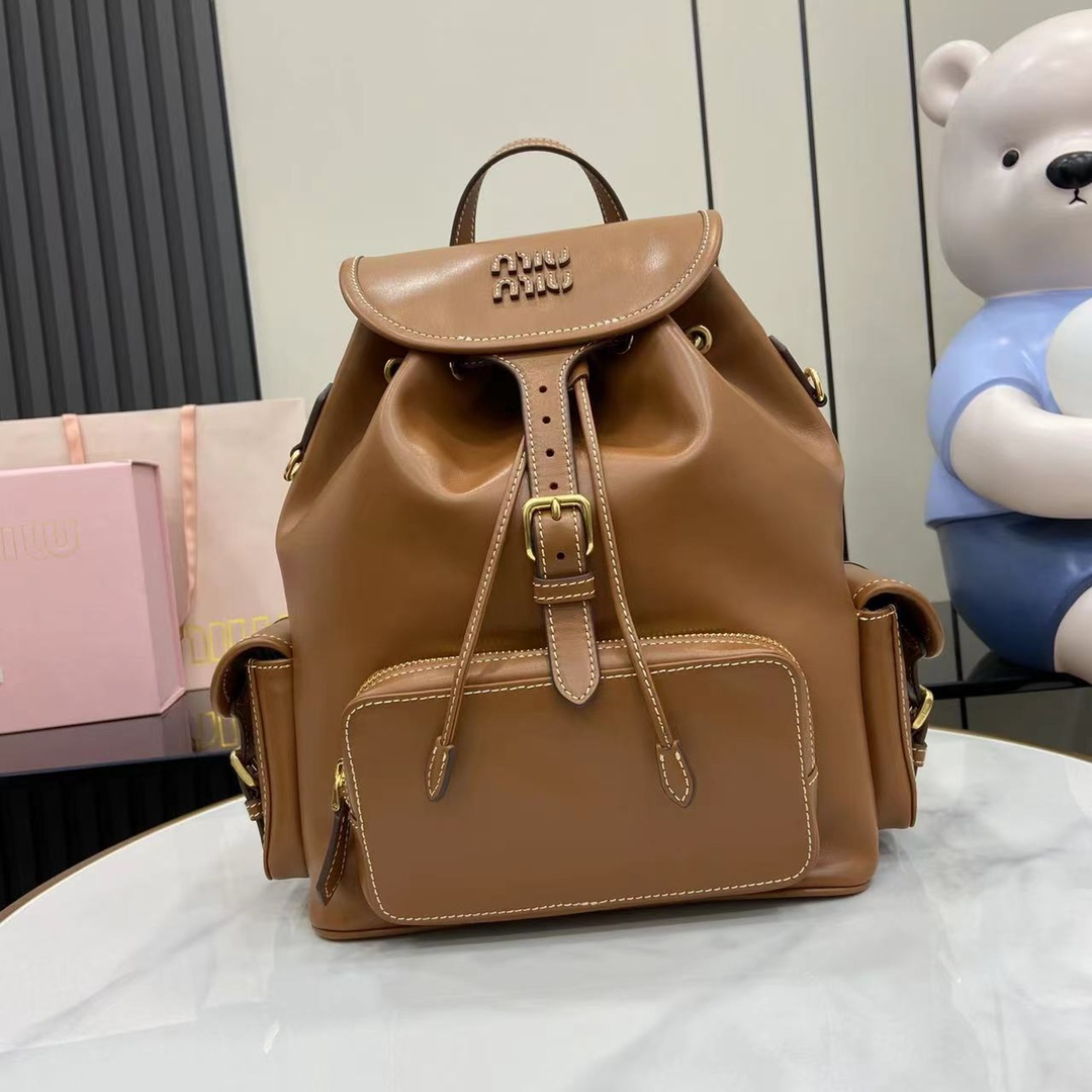 Gucci   02499