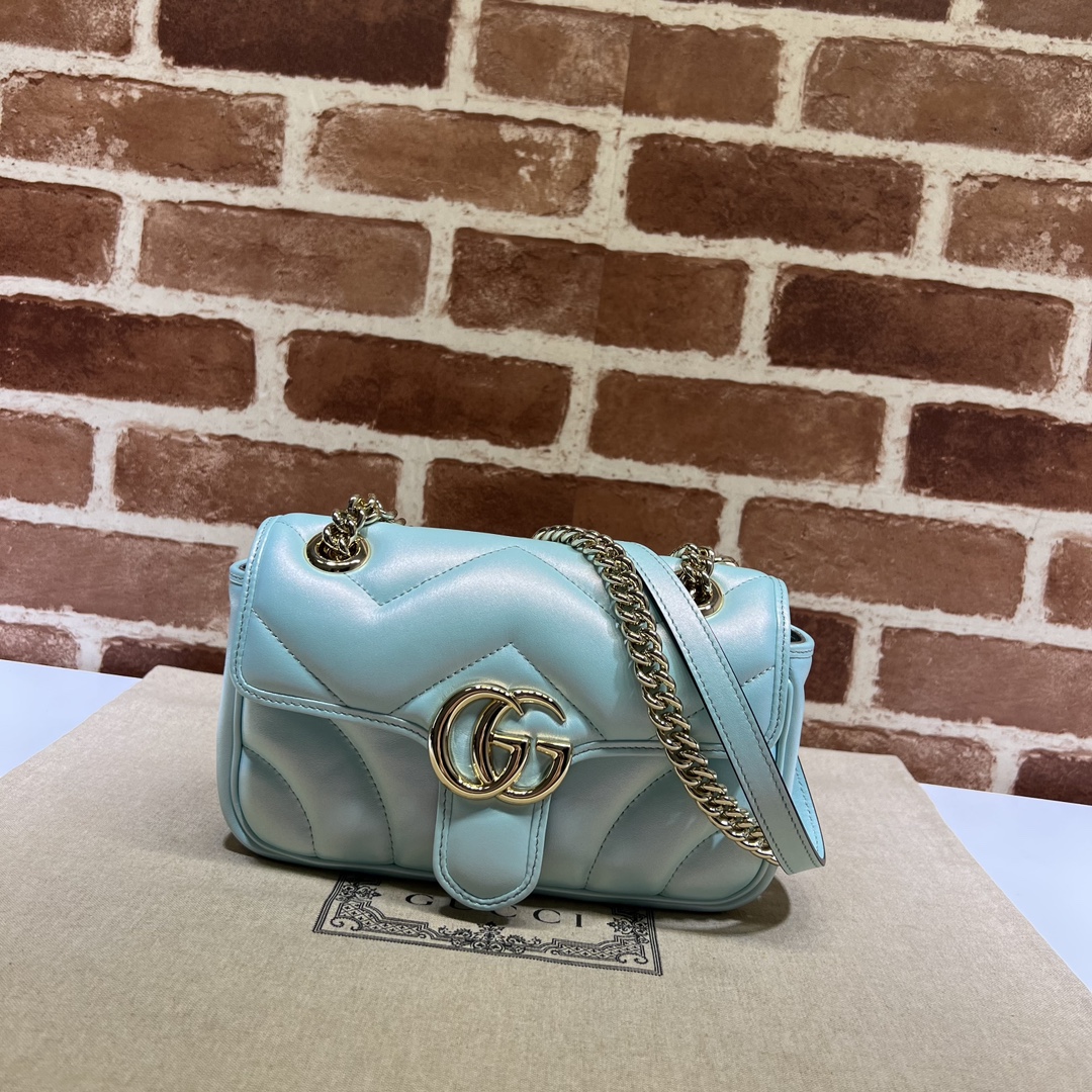 Gucci  02529
