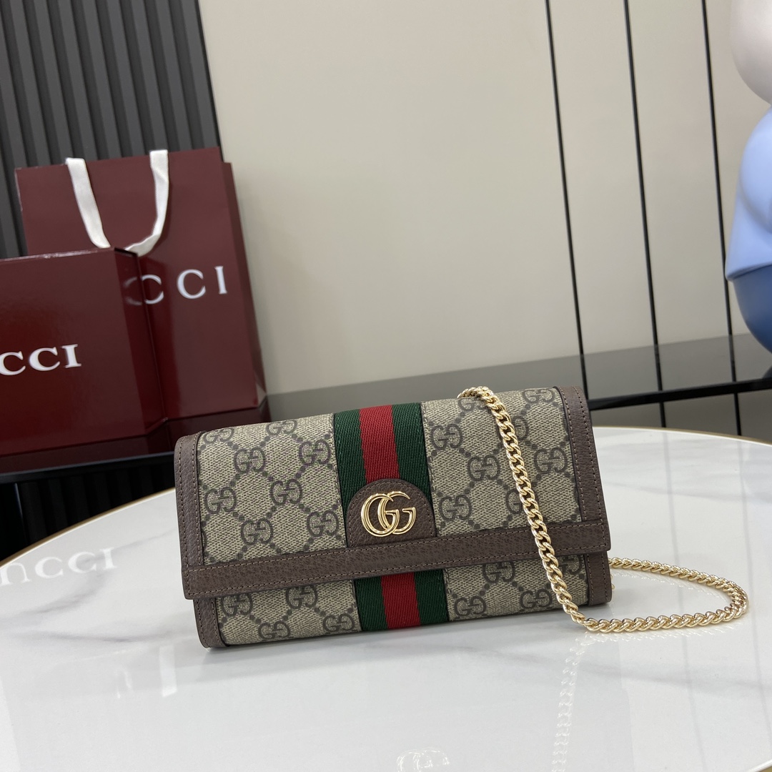 Gucci   02549