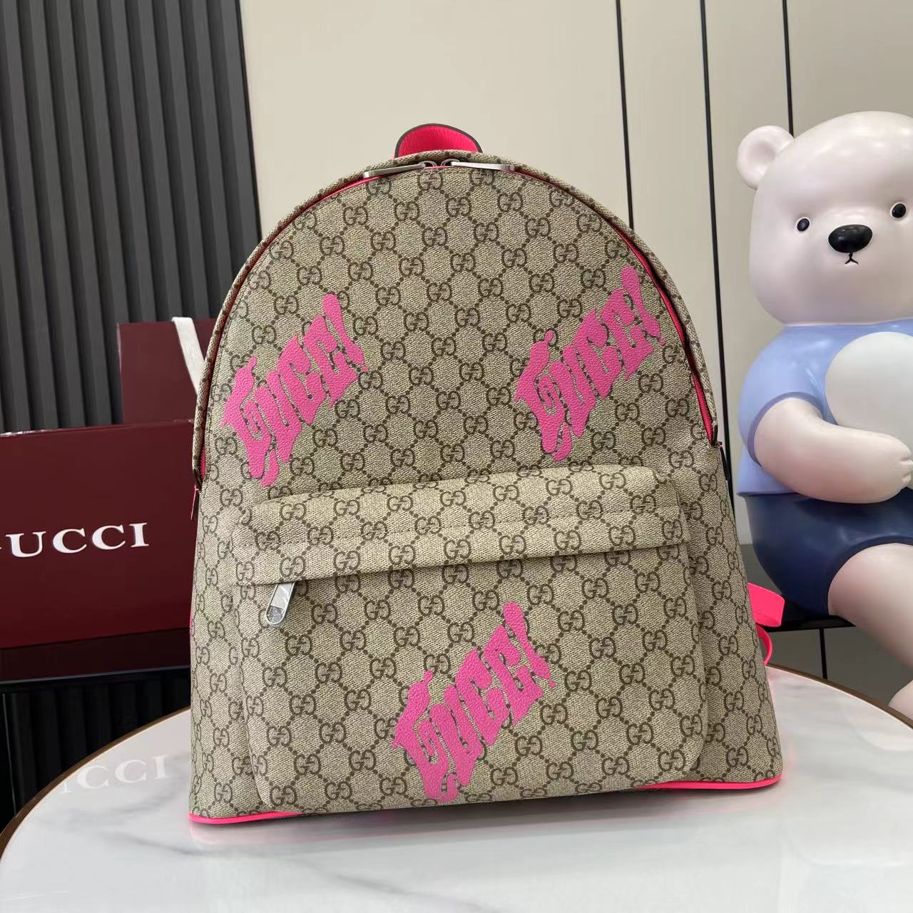 GUCCI  025710