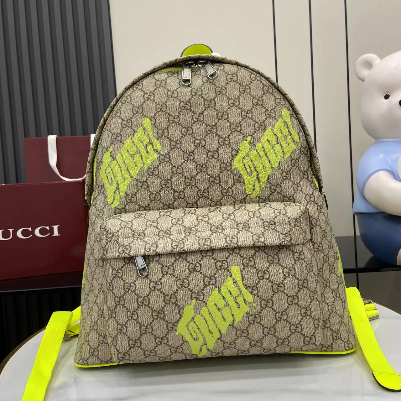 GUCCI  025811