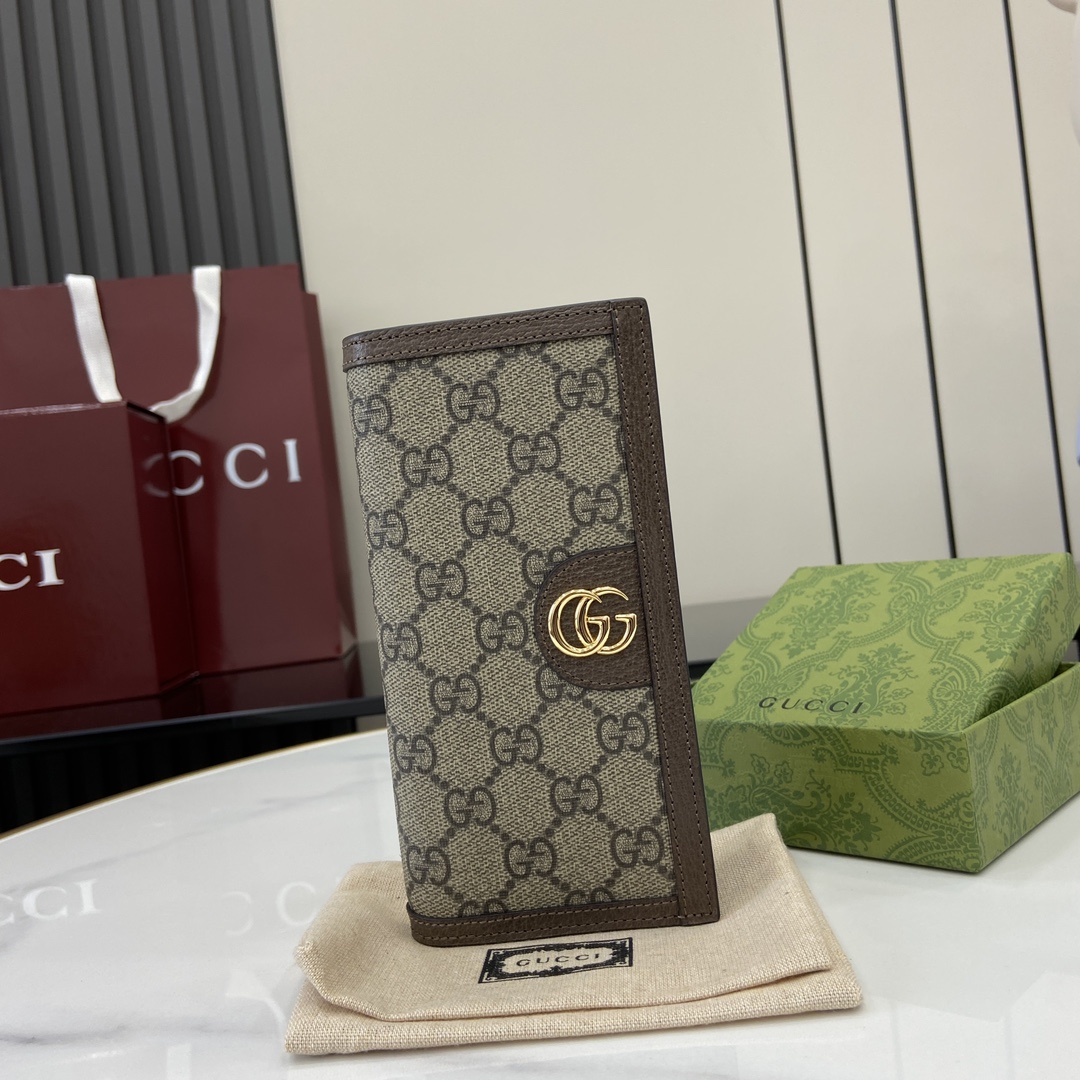 Gucci   02589