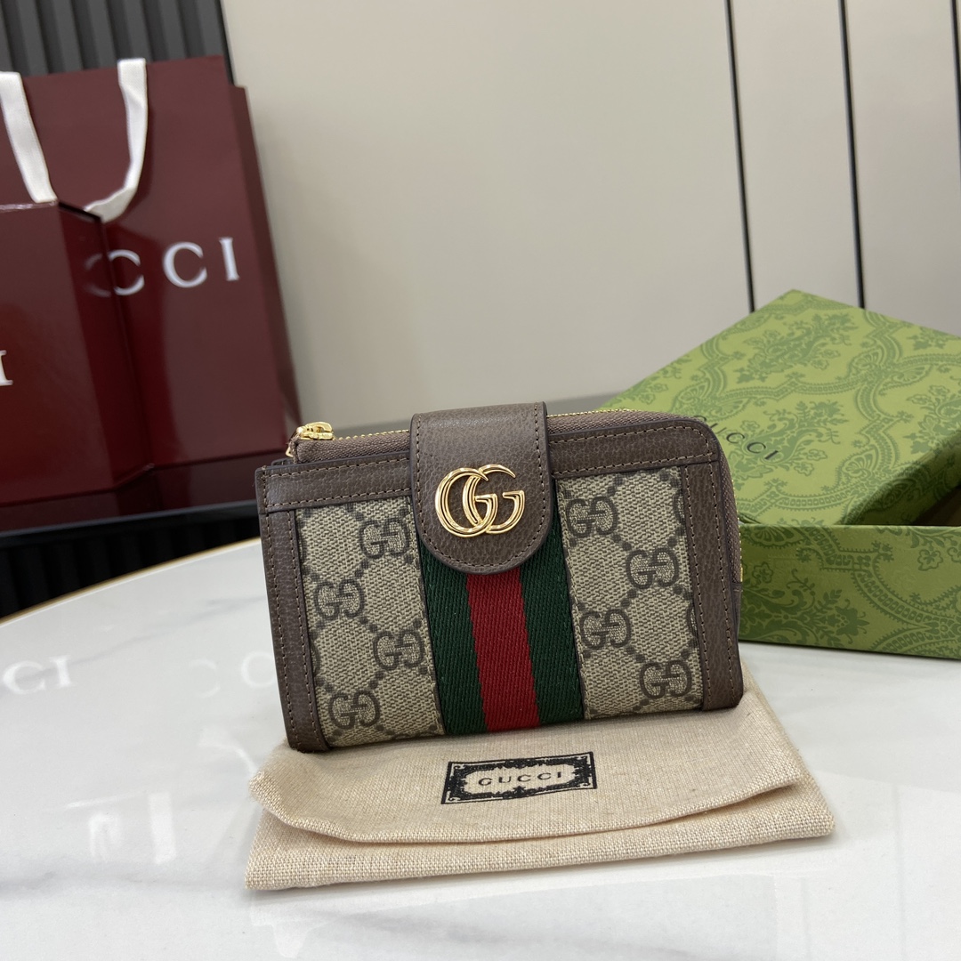 Gucci   02609