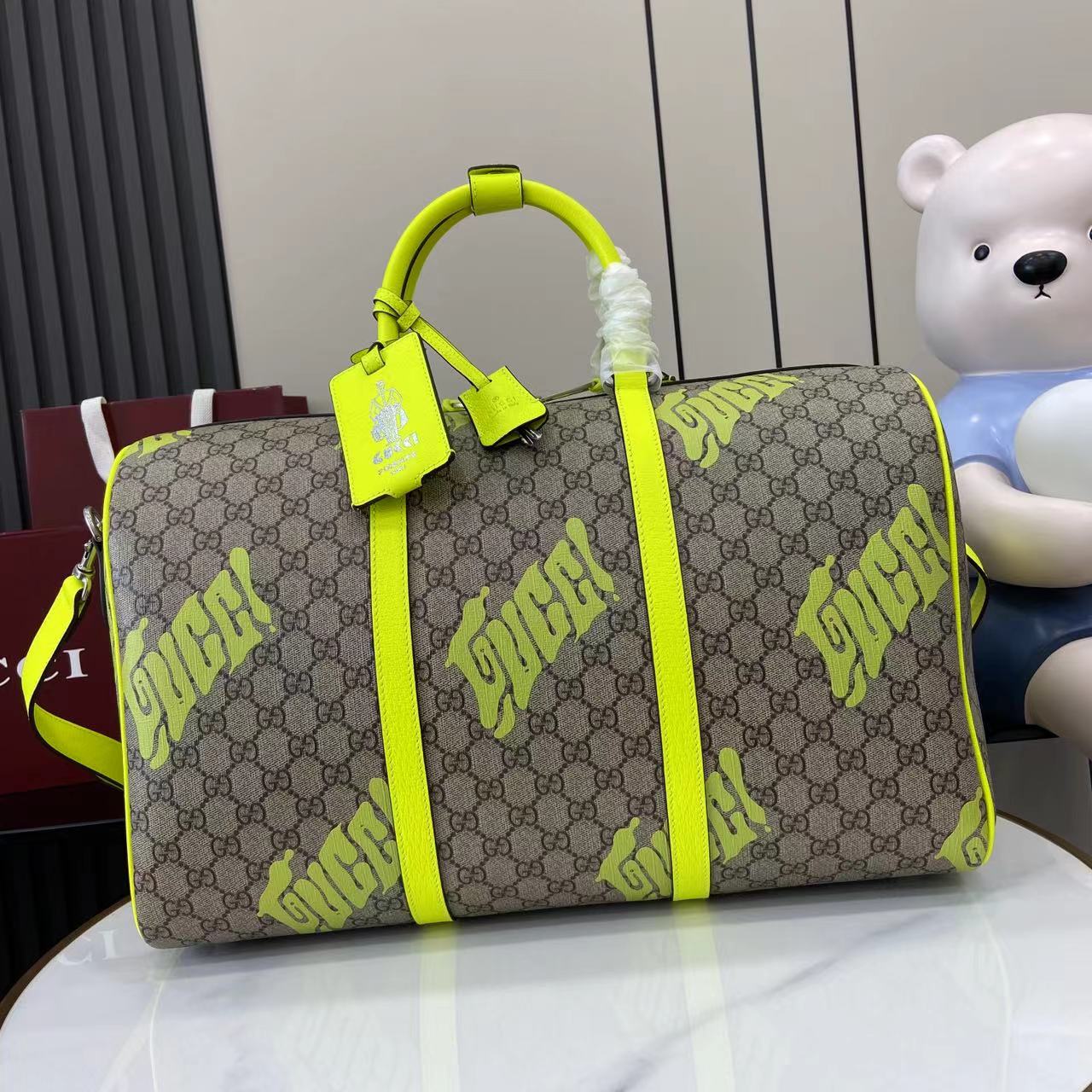 GUCCI  026110