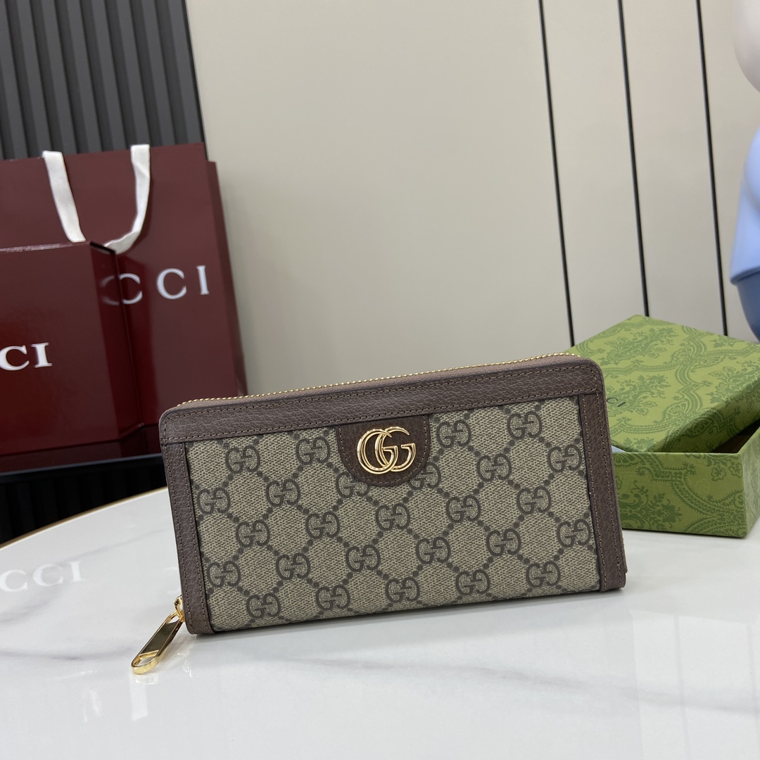 Gucci   02629