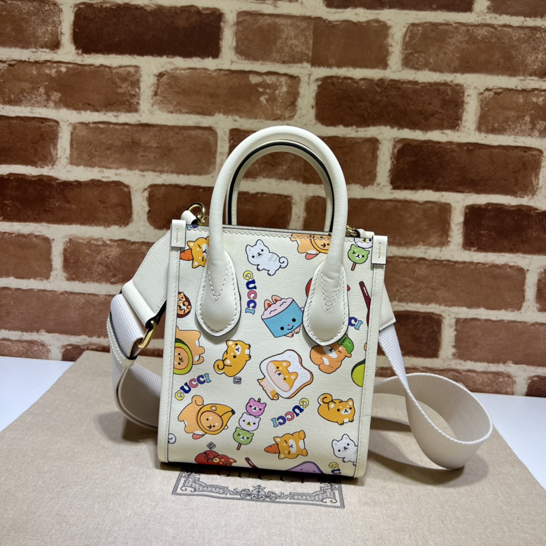 Gucci  02666