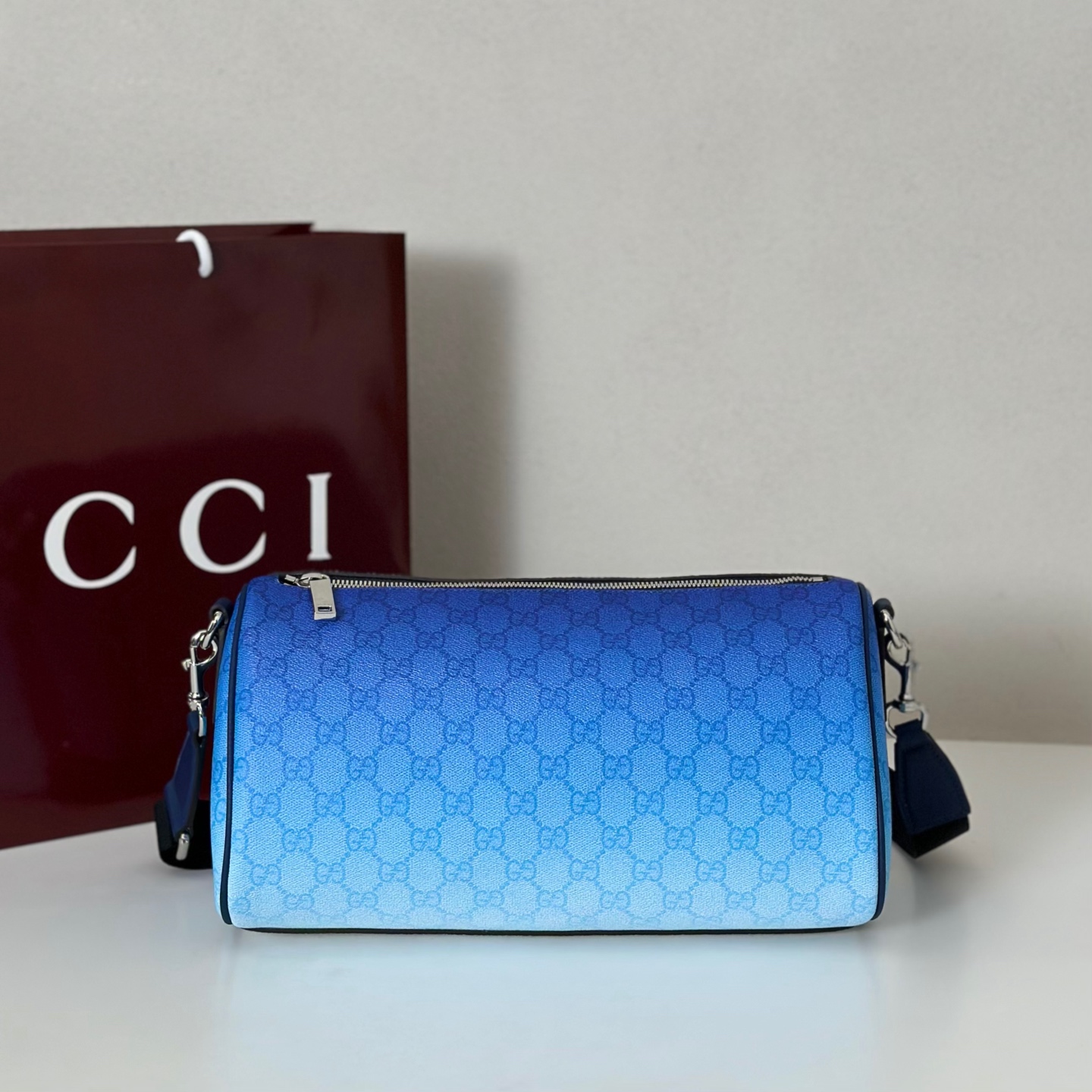 Gucci  02919