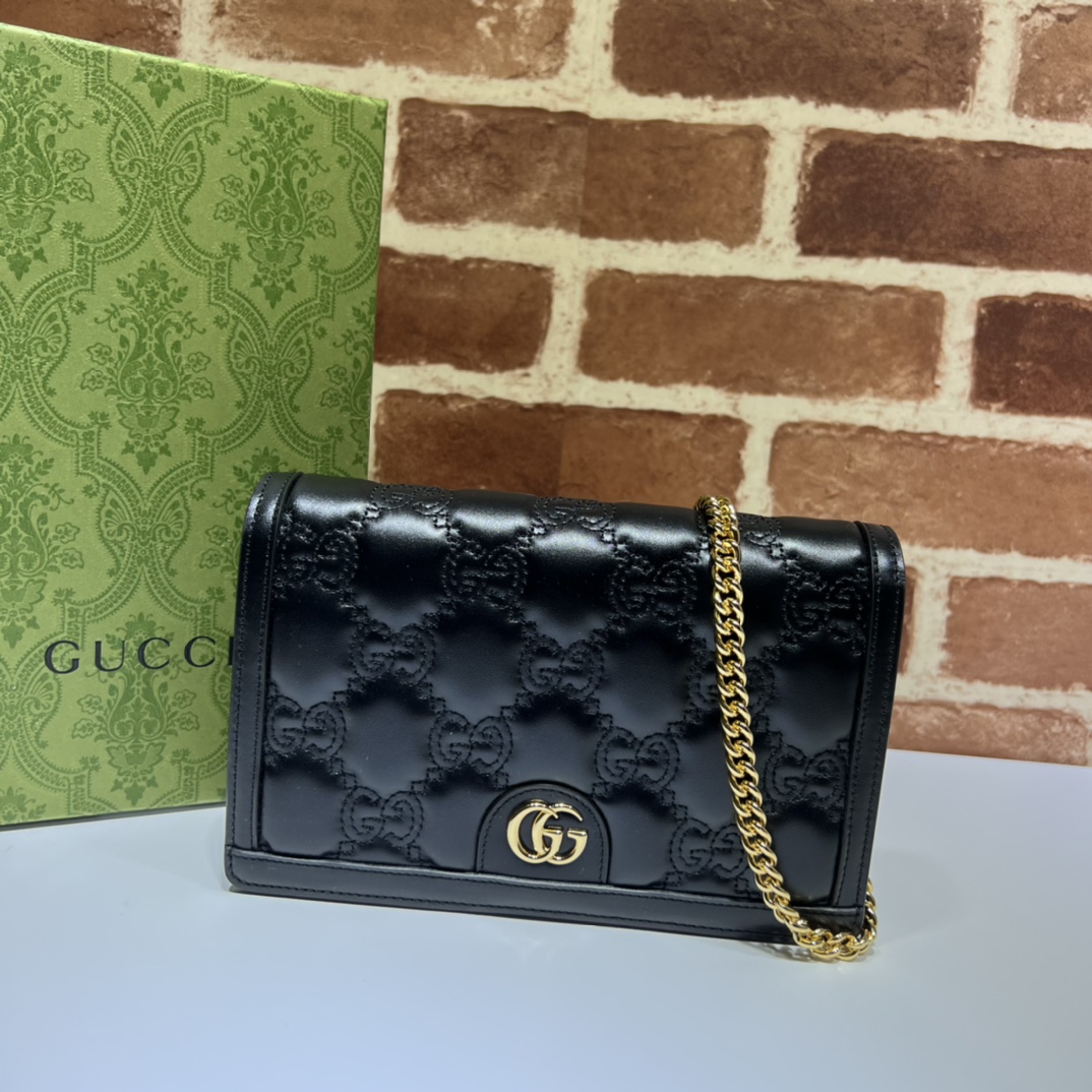 Gucci  02959
