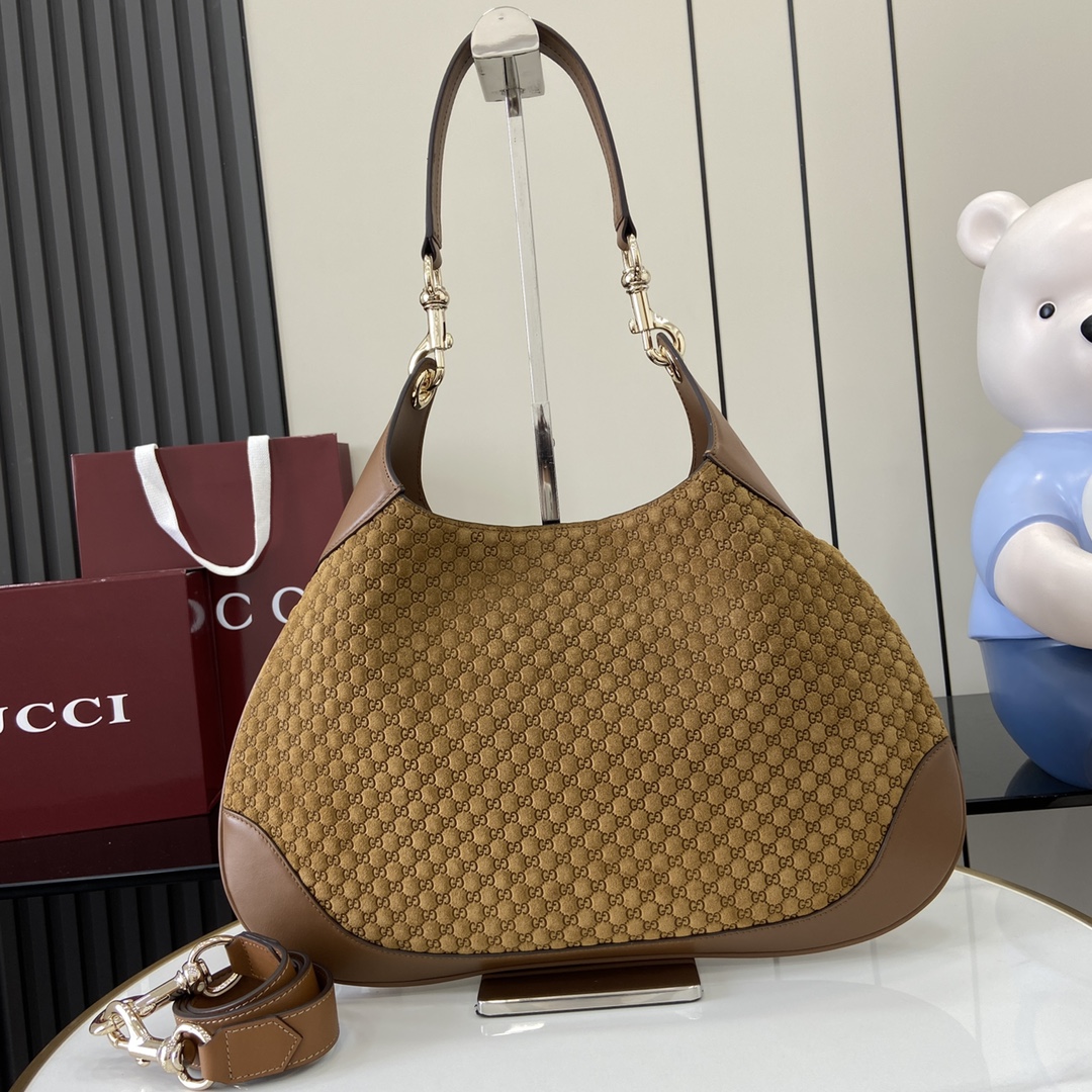 Gucci   03009