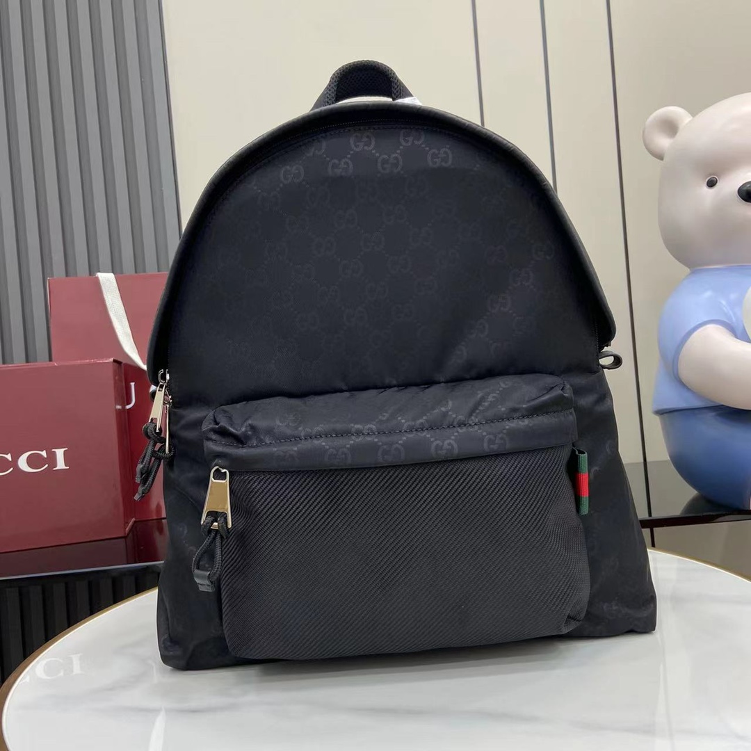 Gucci   03049