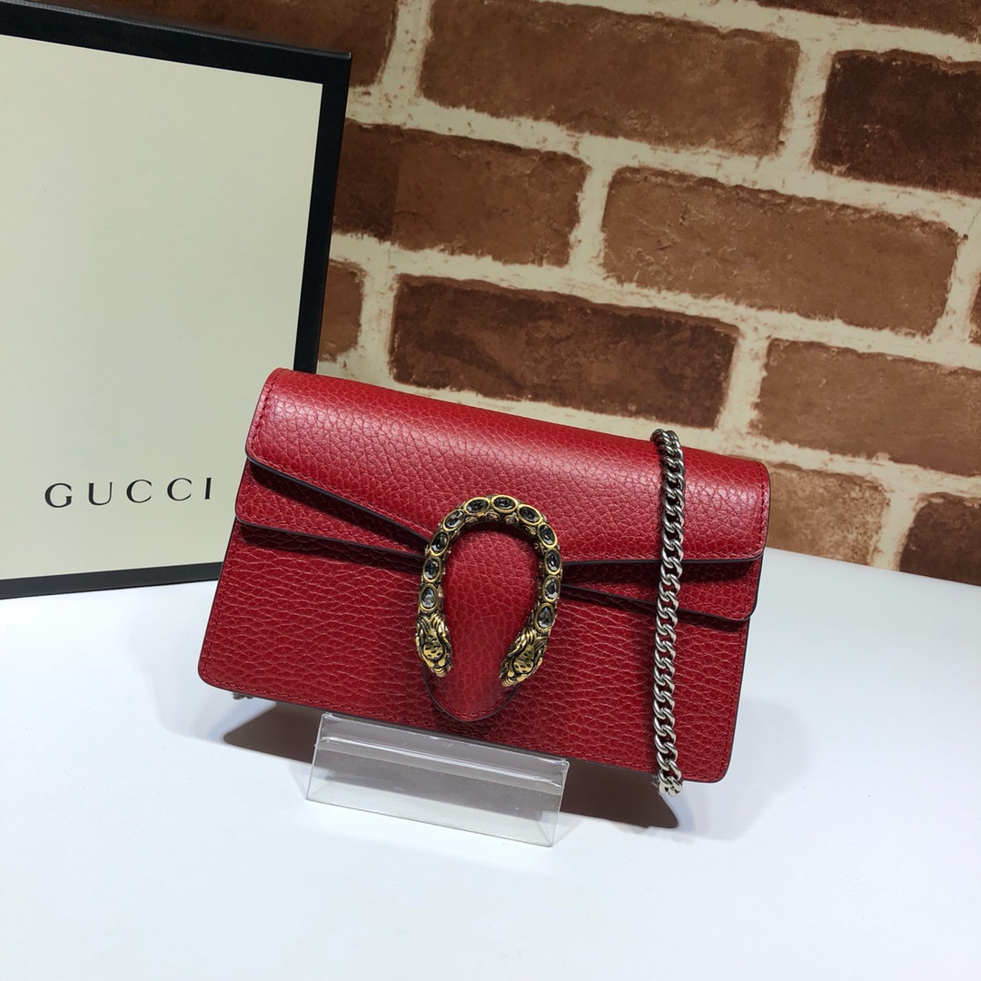 Gucci  03106