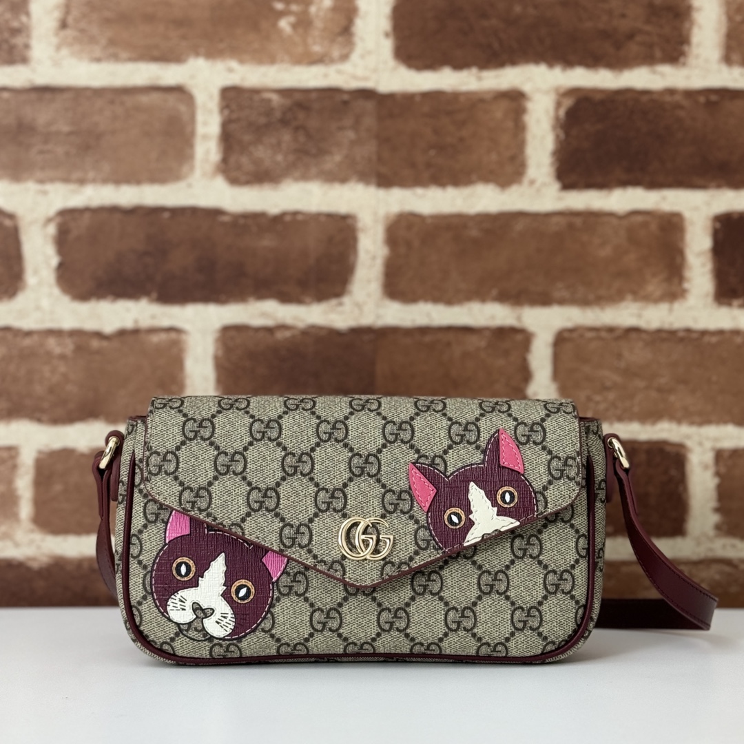 Gucci  03189
