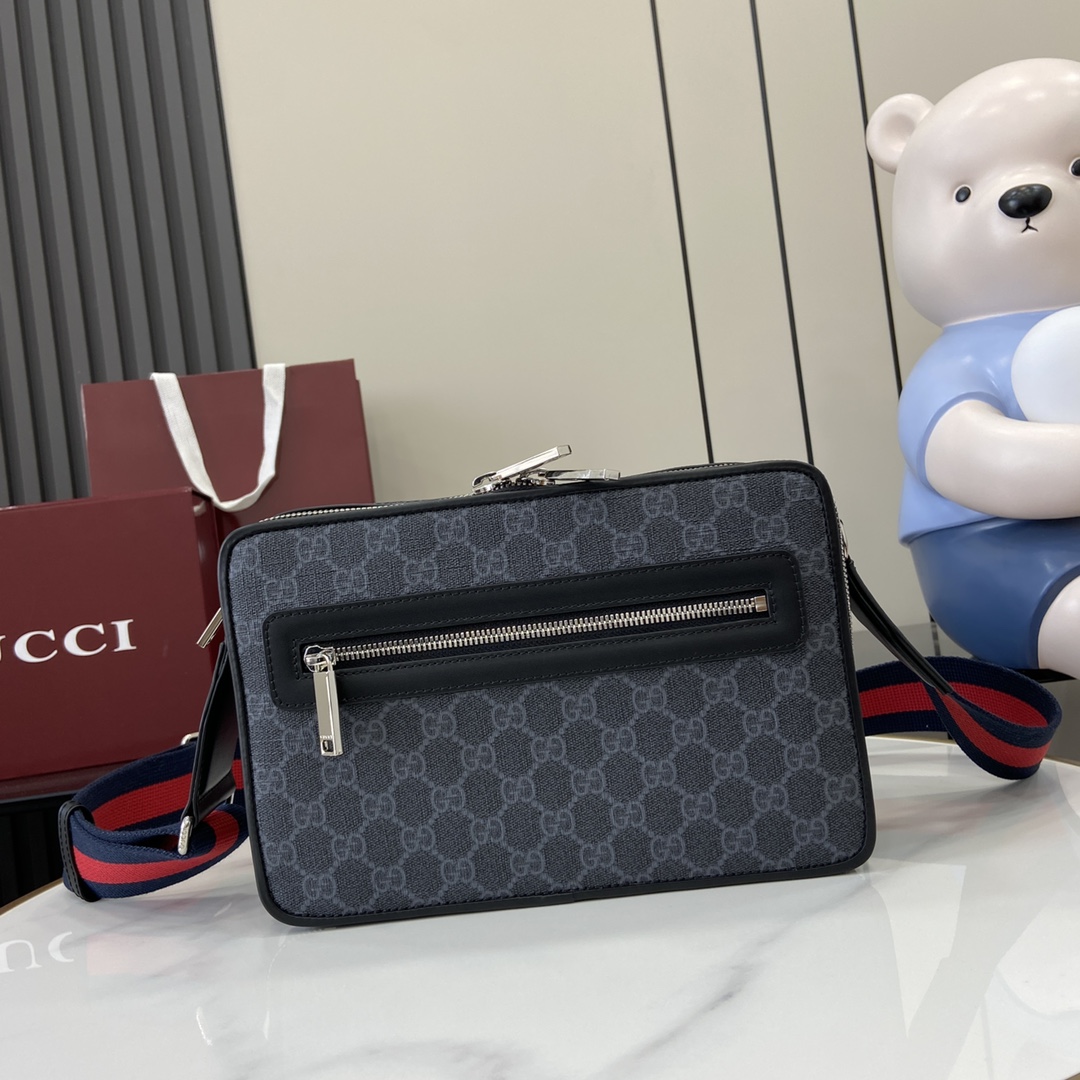 Gucci   03219