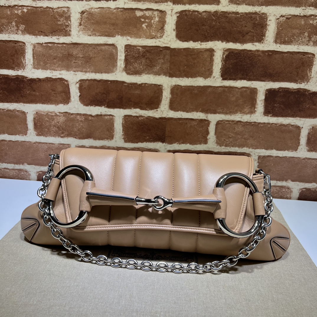 Gucci  03329