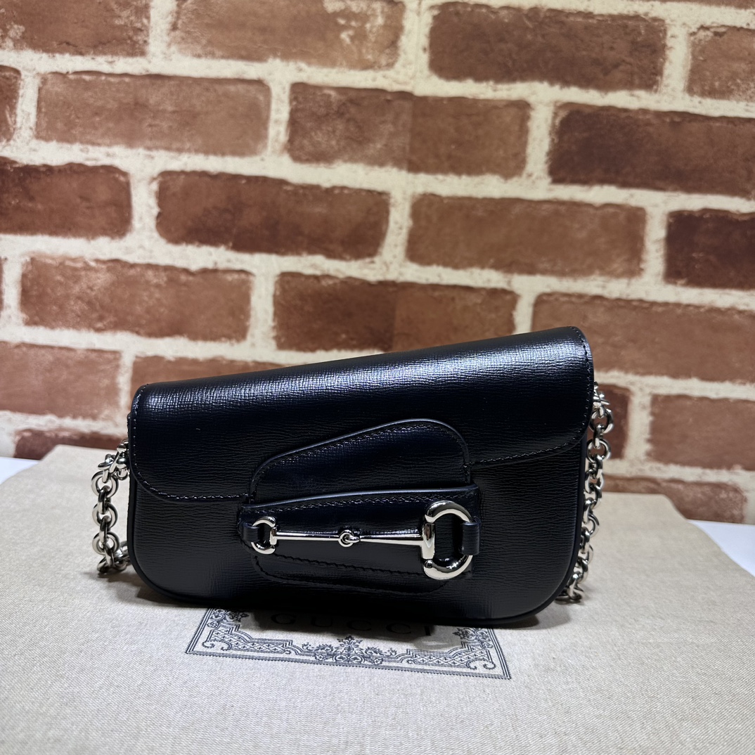 Gucci  03349