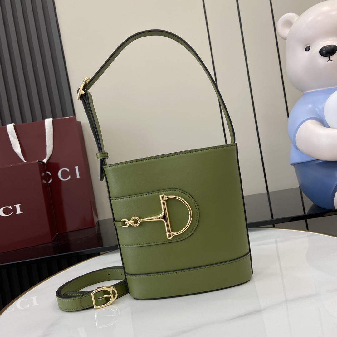 Gucci   03369
