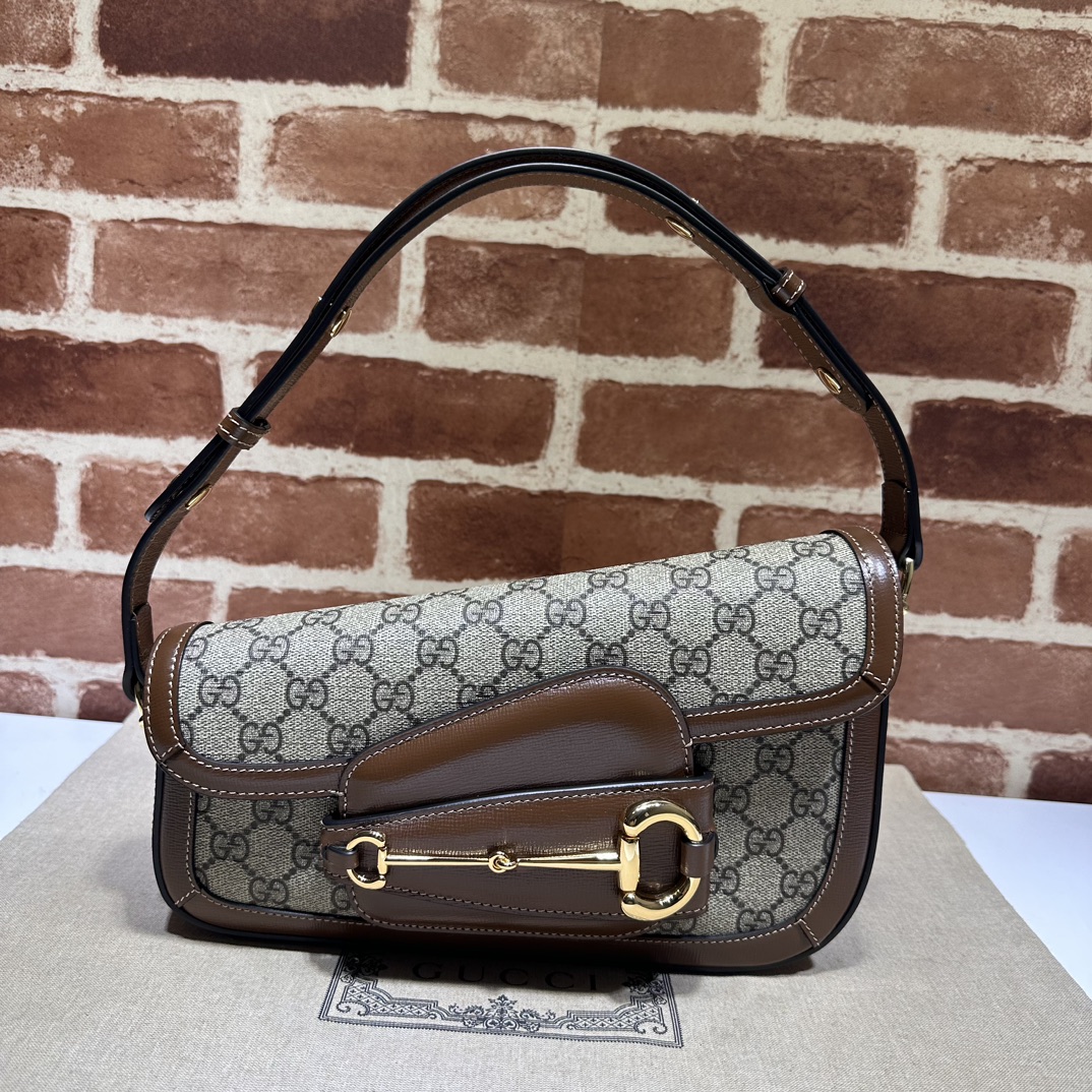 Gucci  03399