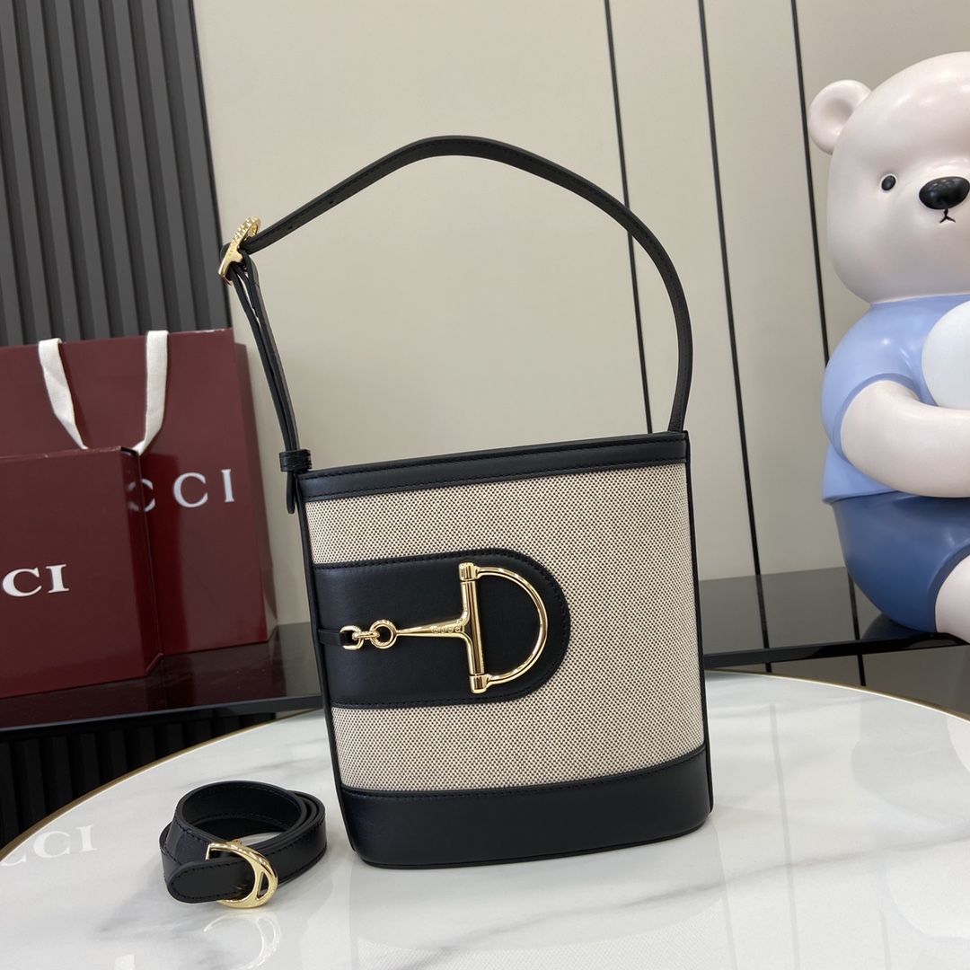 Gucci   03409