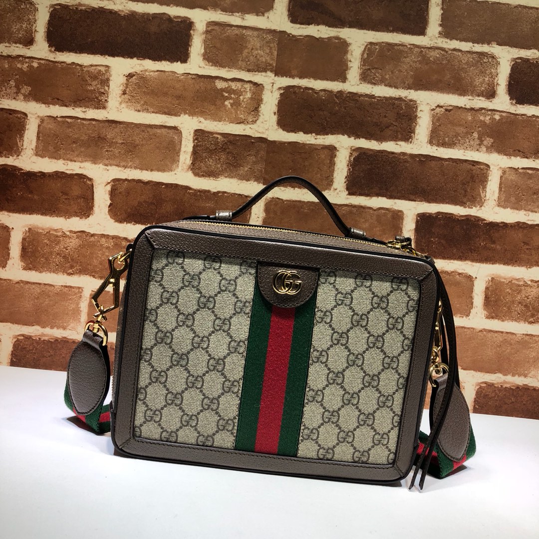 Gucci  03579