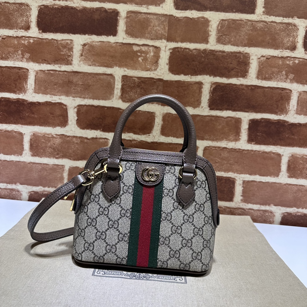 Gucci  03599