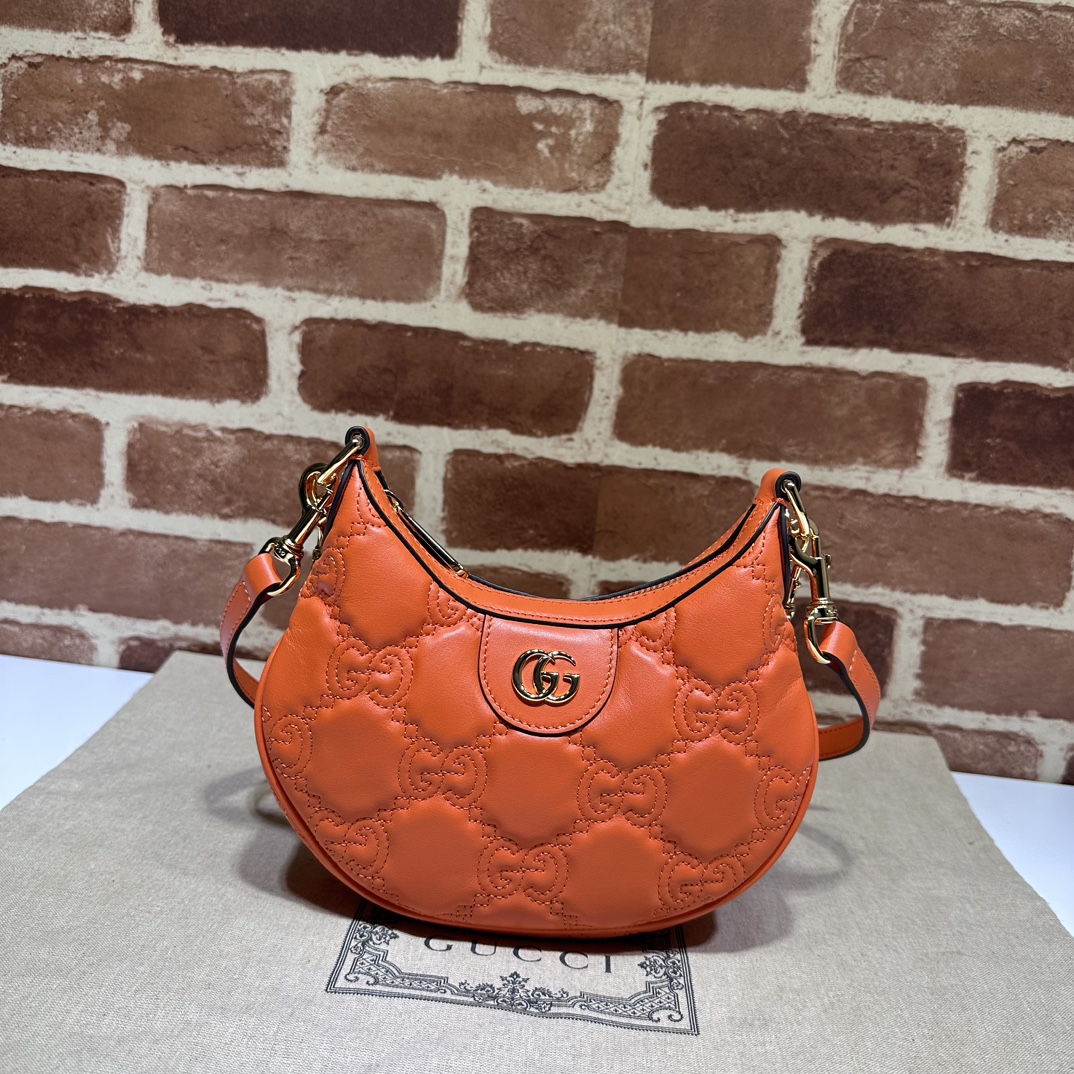 Gucci  03659