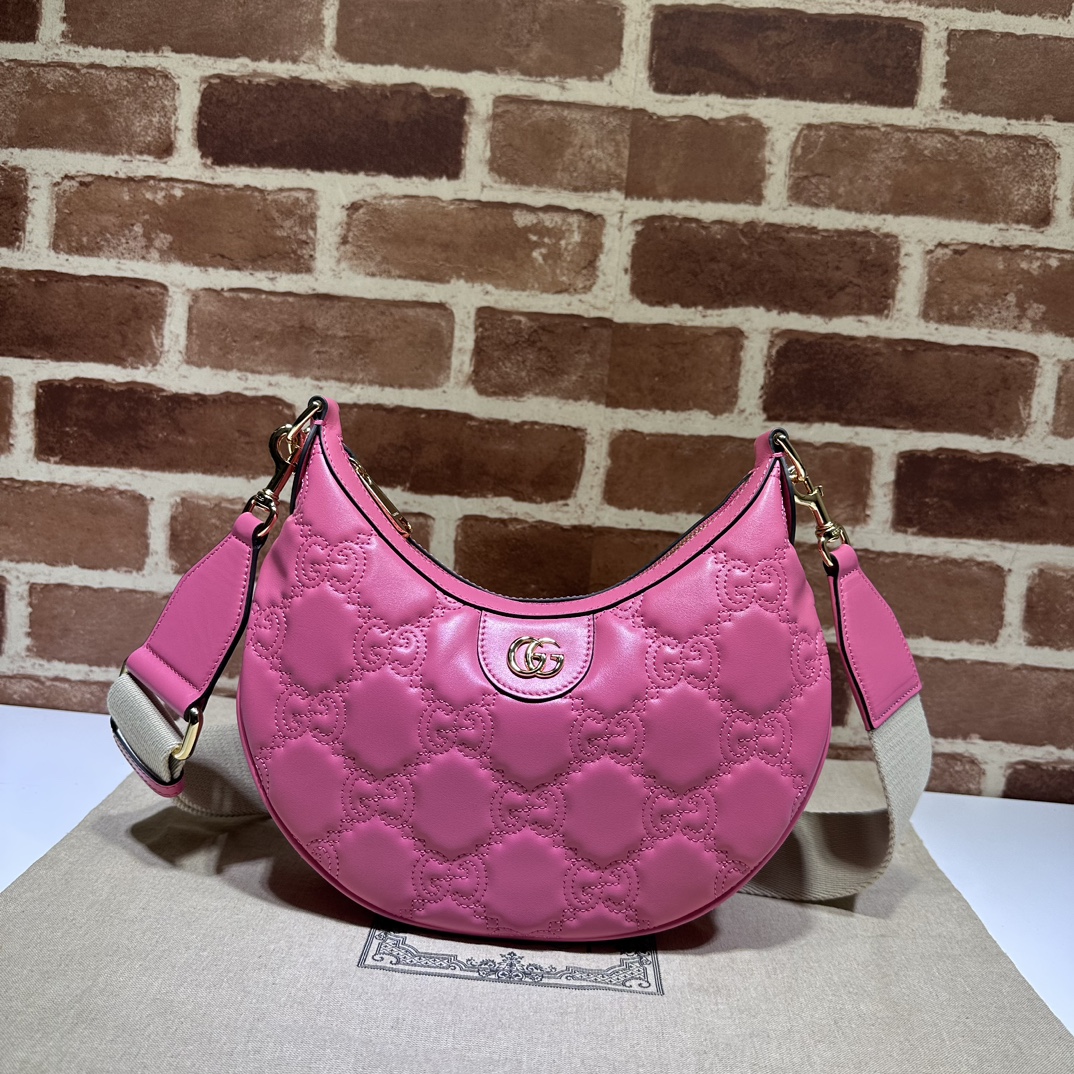 Gucci  03699