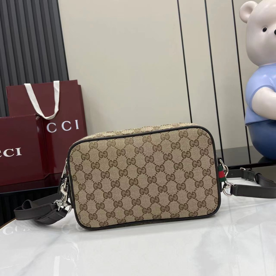 Gucci   03779