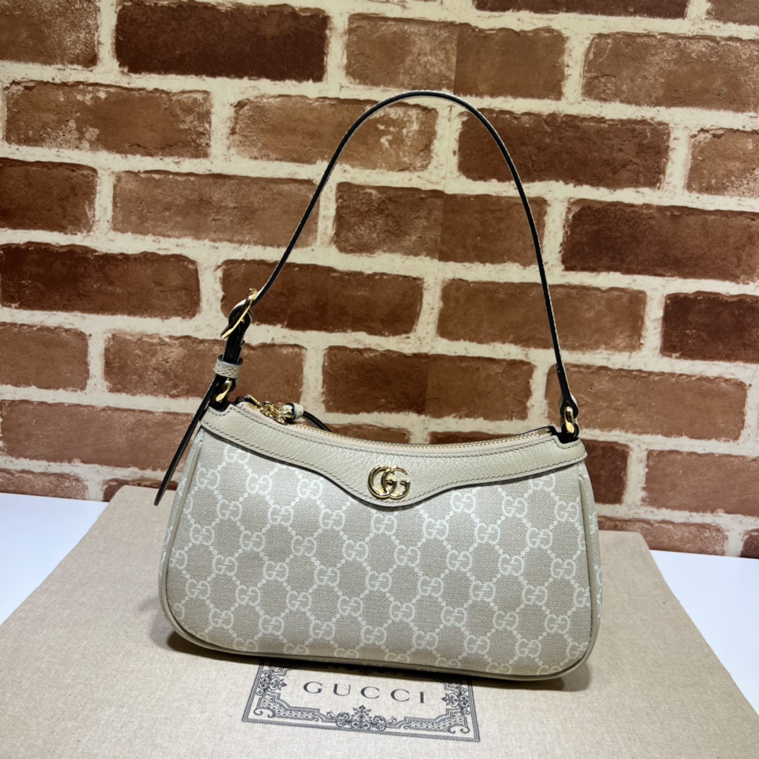 Gucci  04086