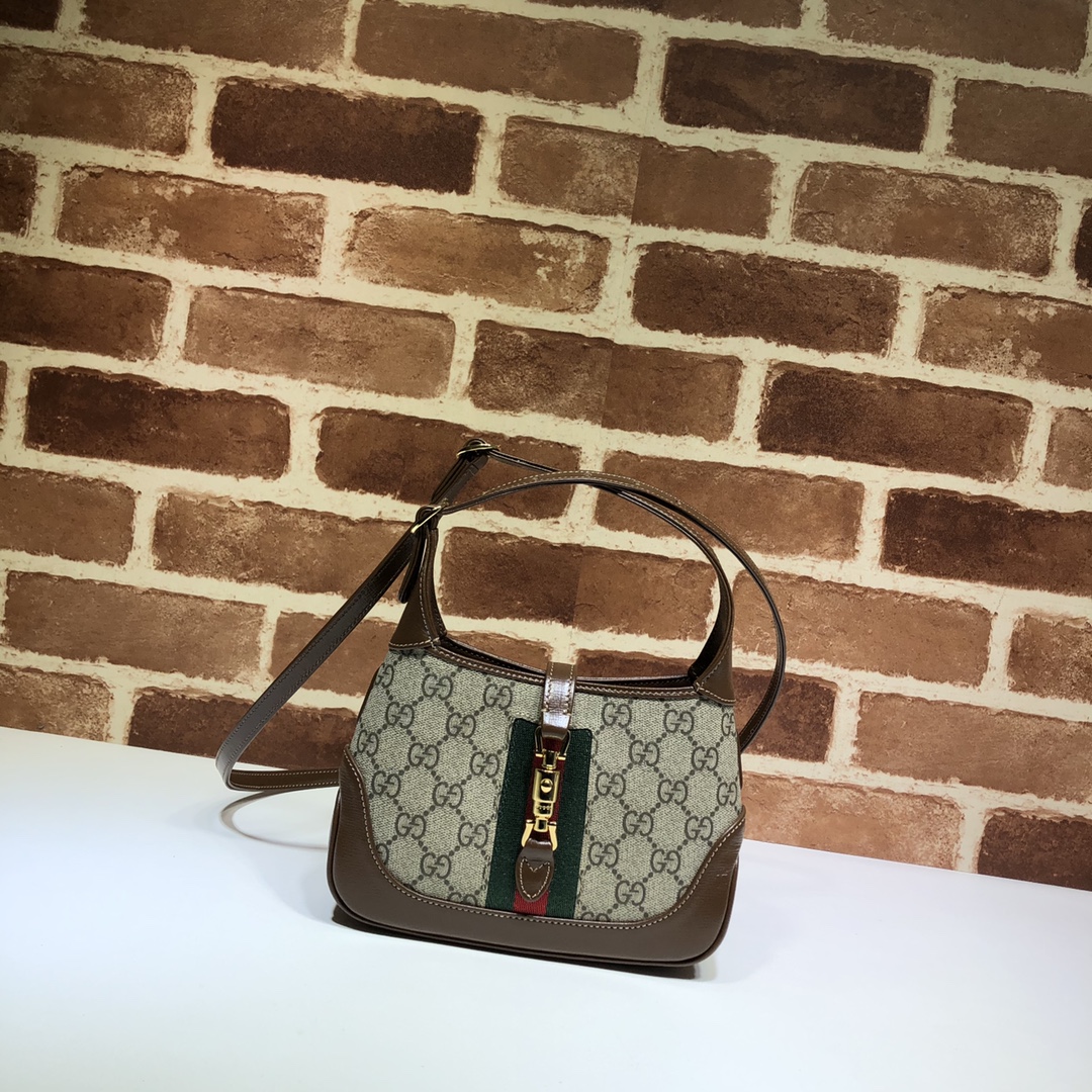 Gucci  04279