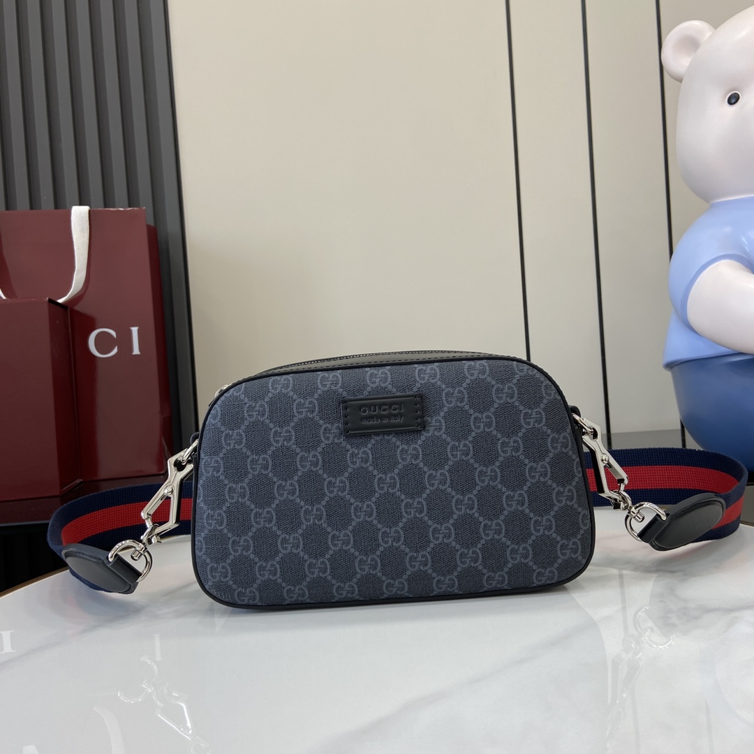 Gucci   04599