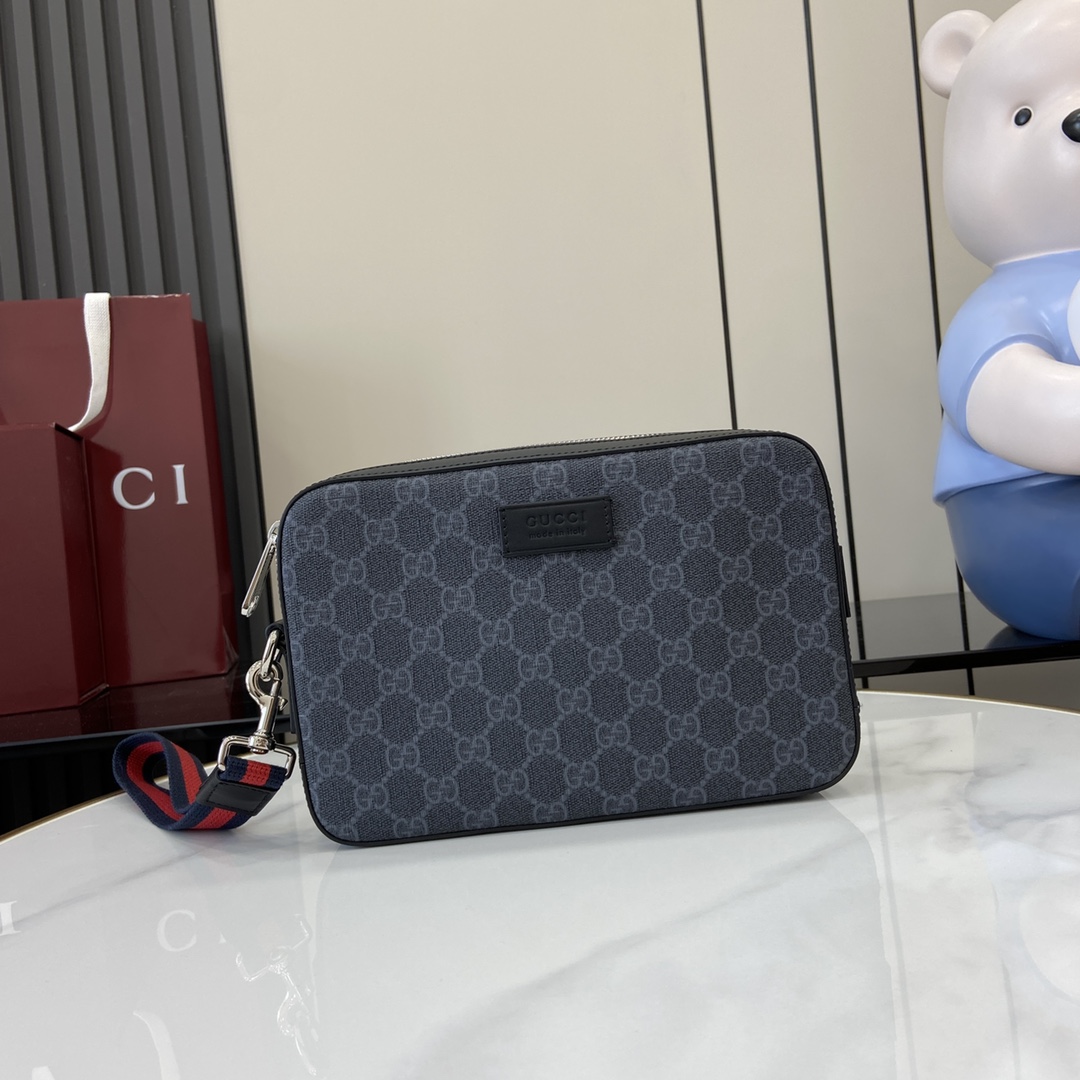 Gucci   04609