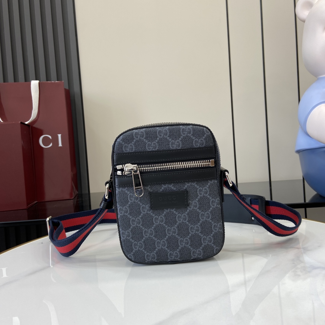 Gucci   04629