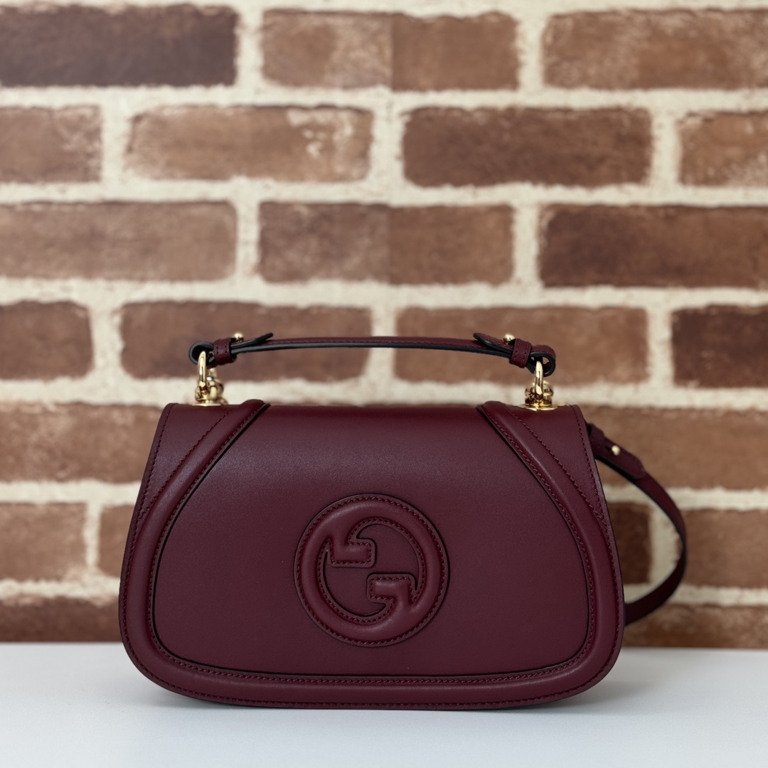 Gucci  04639