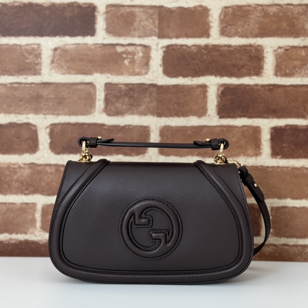 Gucci  04649