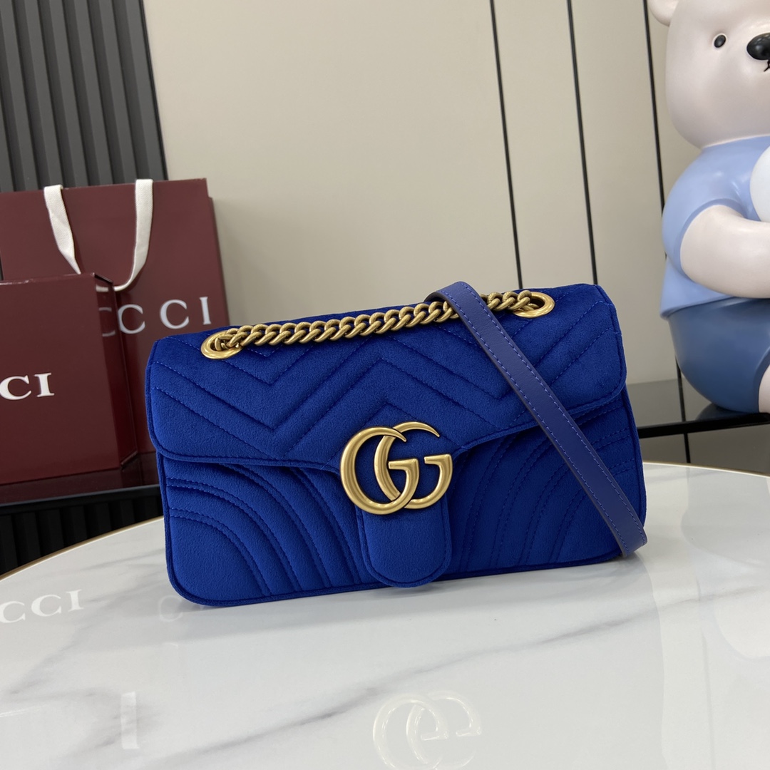 Gucci   04689