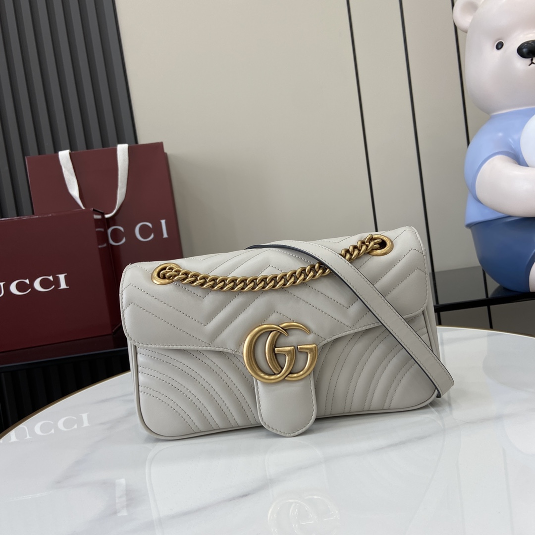 Gucci   04739