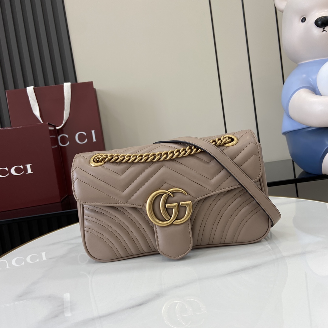 Gucci   04779
