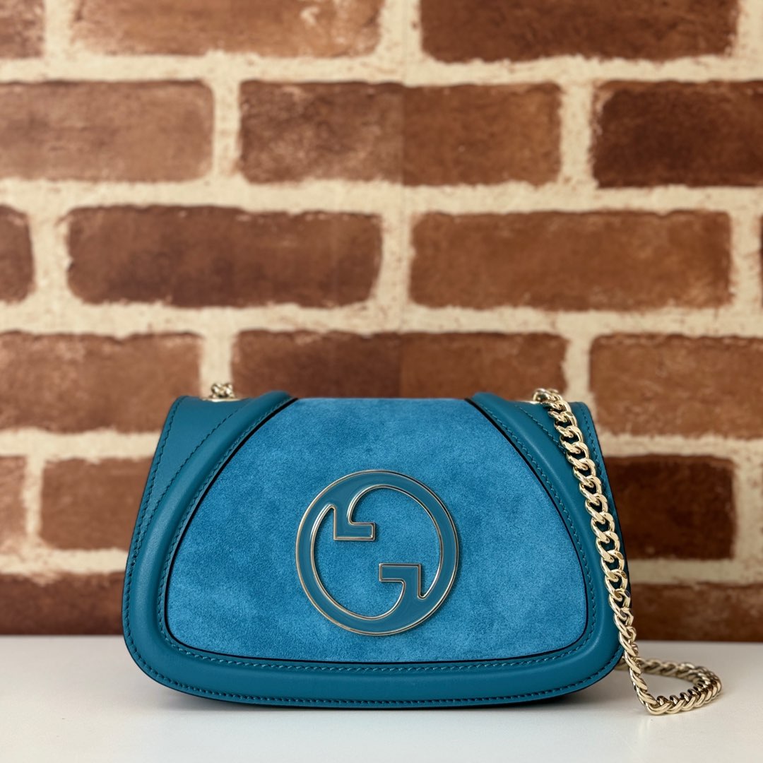 Gucci  04849