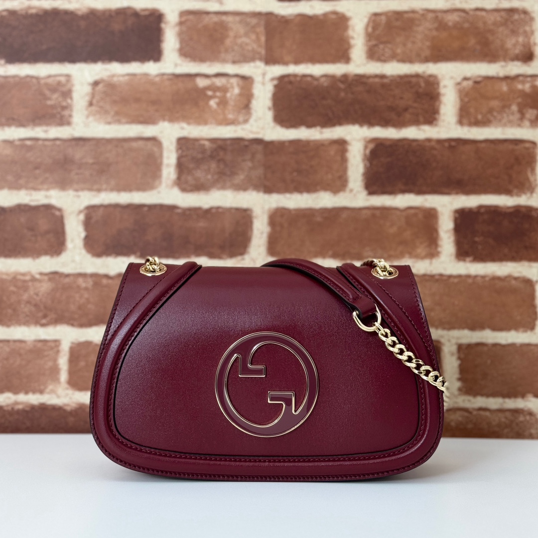 Gucci  04859