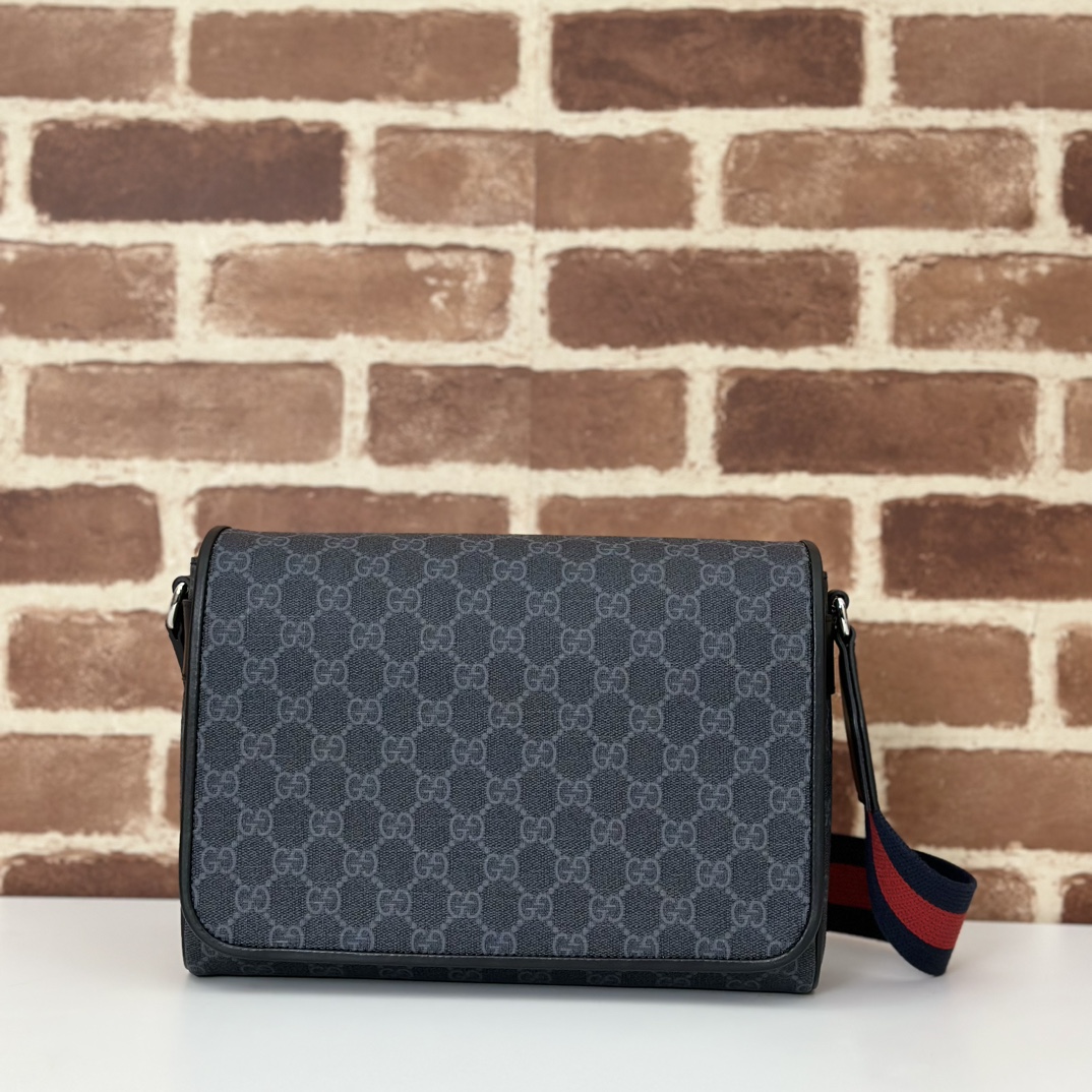 Gucci  05059