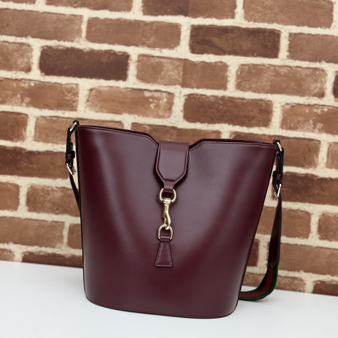 Gucci  05289