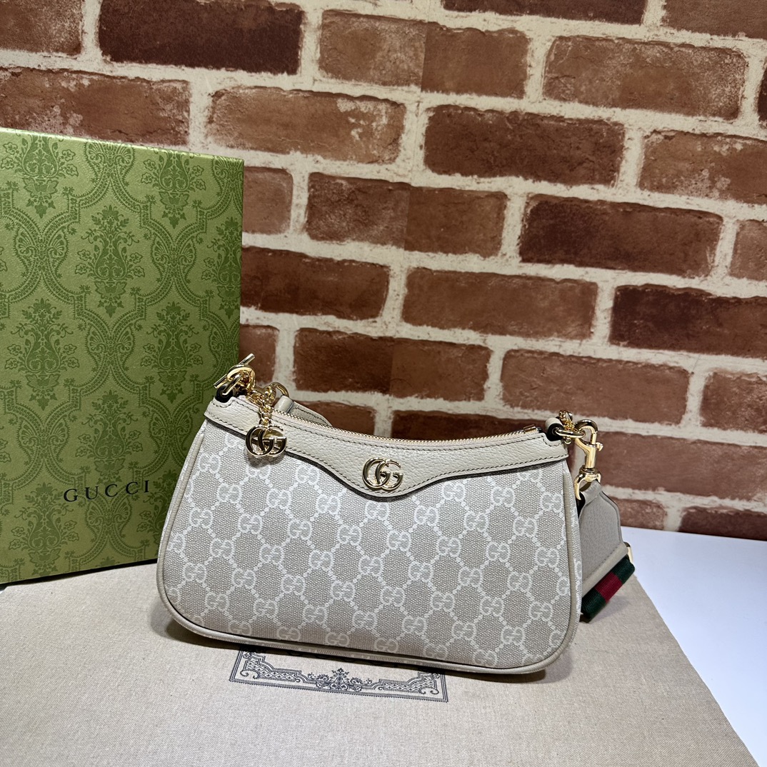 Gucci  05328